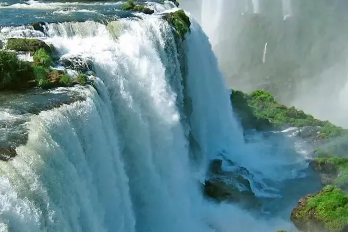 Iguazu falls