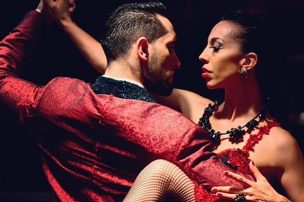 Rojo Tango - slide 7