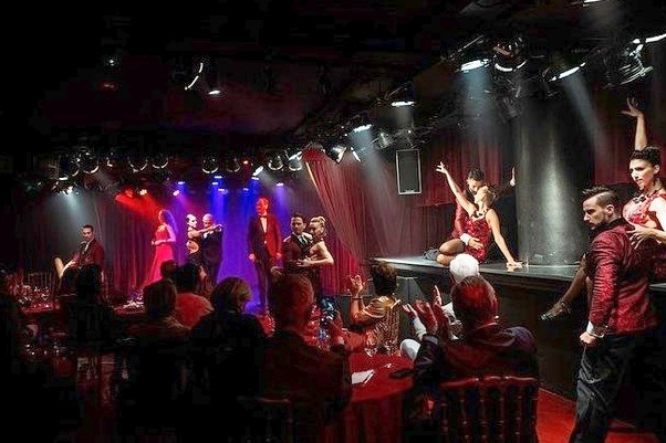 Rojo Tango - slide 9